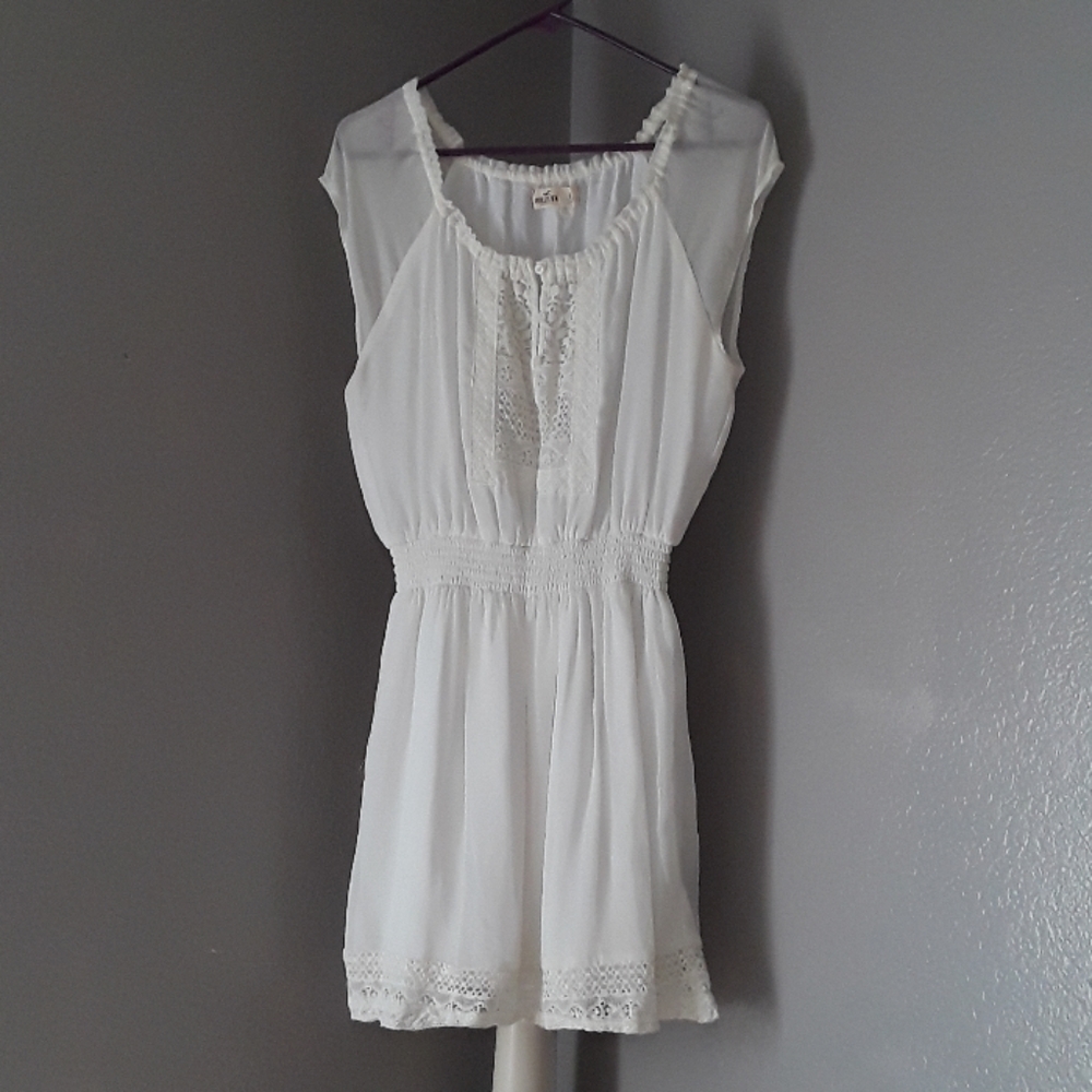 White lace dress
